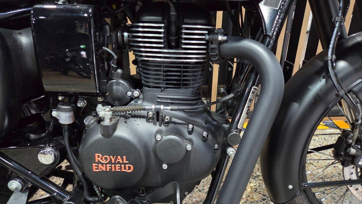 2024 ROYAL ENFIELD BULLET 350 ROAD