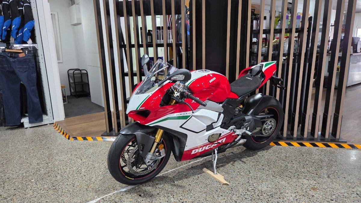 2019 DUCATI PANIGALE V4 SPECIALE SPORTS