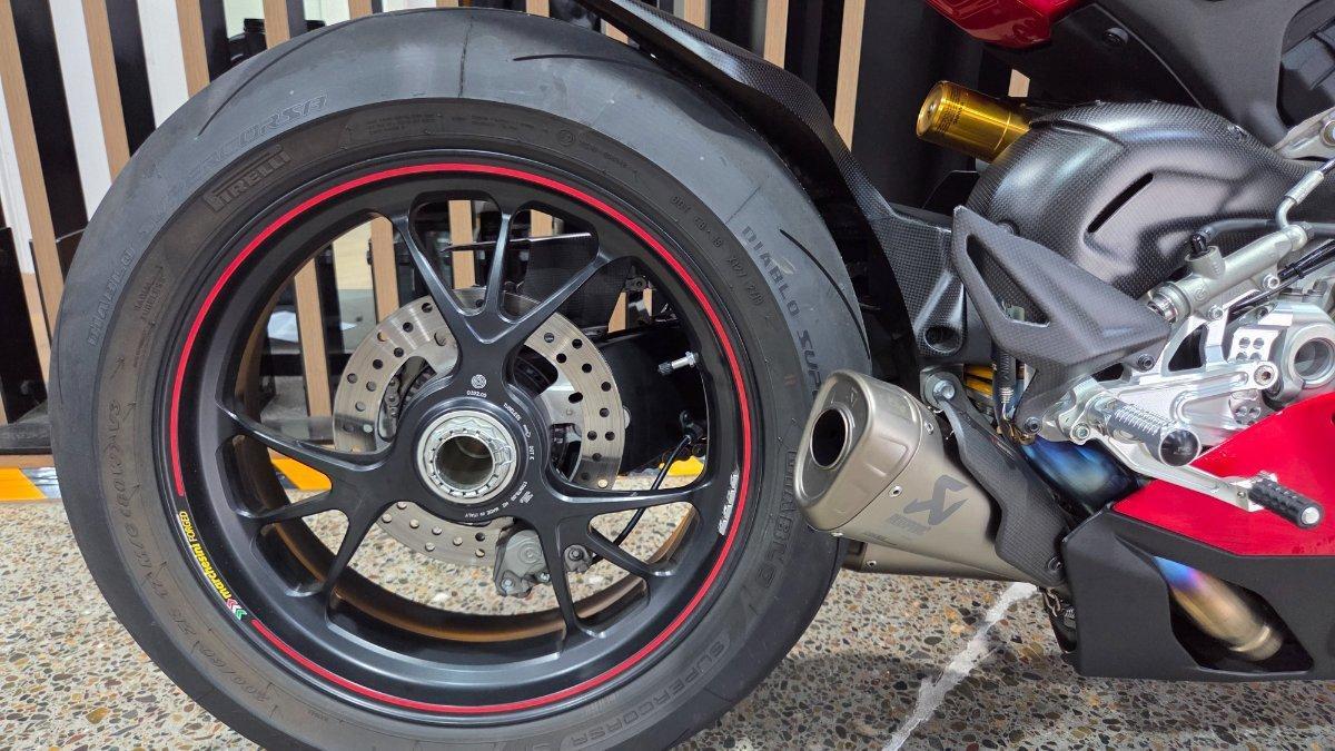 2019 DUCATI PANIGALE V4 SPECIALE SPORTS