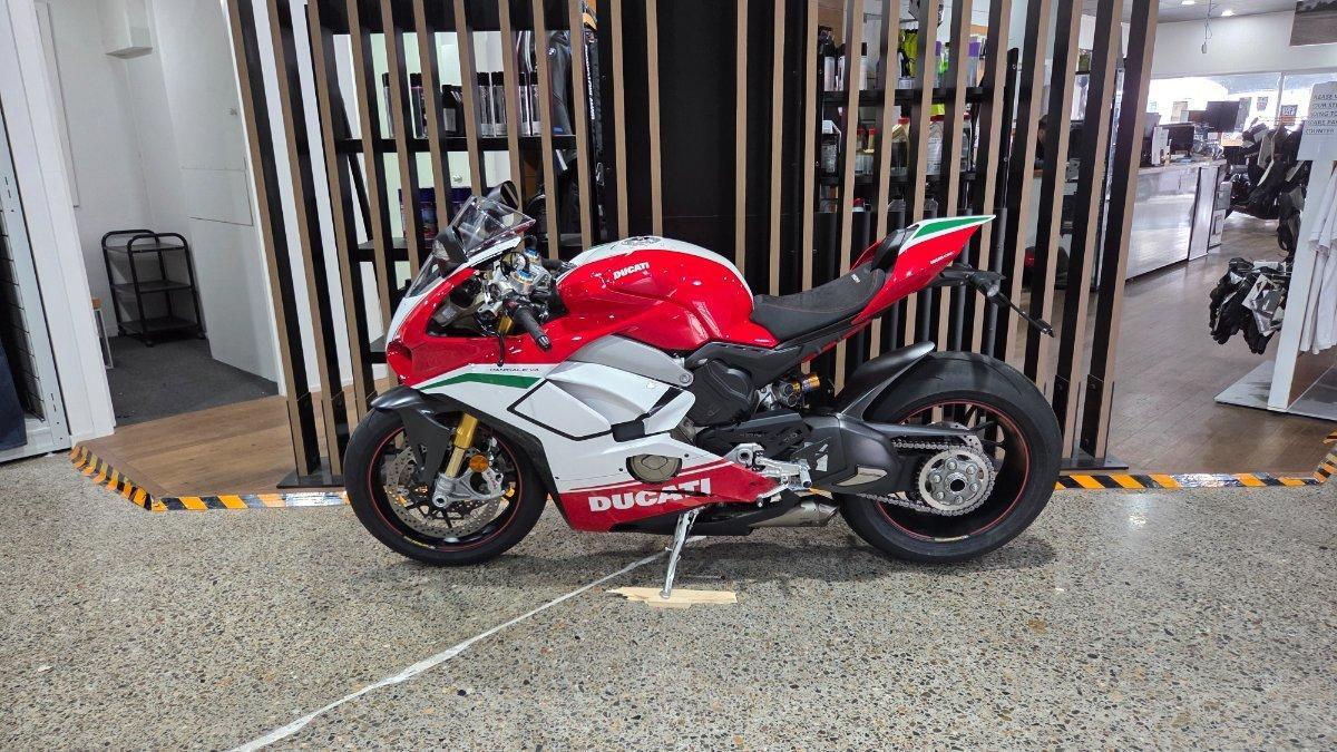 2019 DUCATI PANIGALE V4 SPECIALE SPORTS
