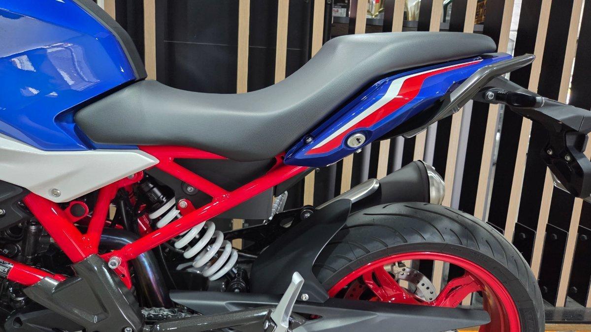 2026 BMW G 310 R SPORTS