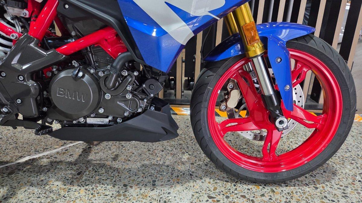 2026 BMW G 310 R SPORTS