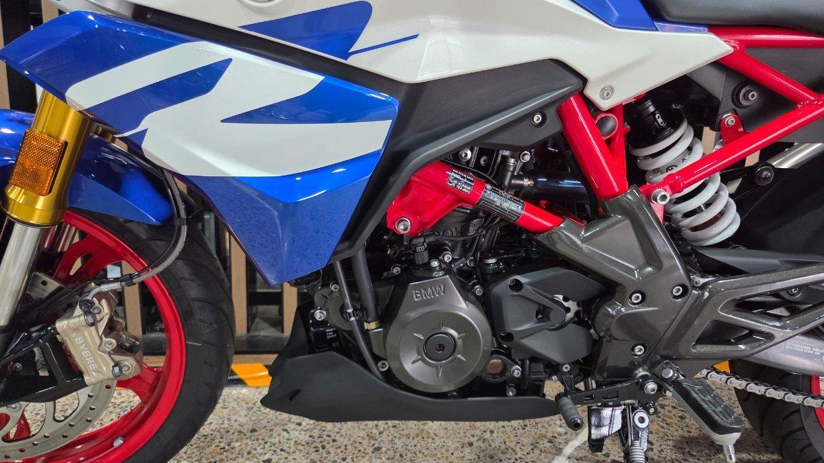 2026 BMW G 310 R SPORTS