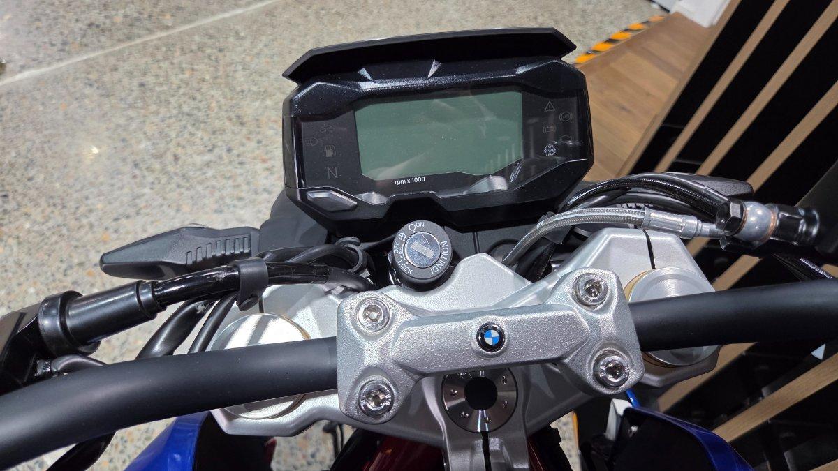 2026 BMW G 310 R SPORTS
