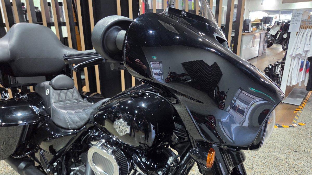 2021 HARLEY-DAVIDSON FLHXS STREET GLIDE SPECIAL 114 CRUISER