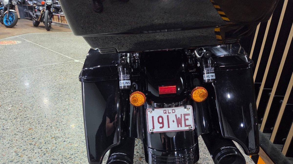 2021 HARLEY-DAVIDSON FLHXS STREET GLIDE SPECIAL 114 CRUISER