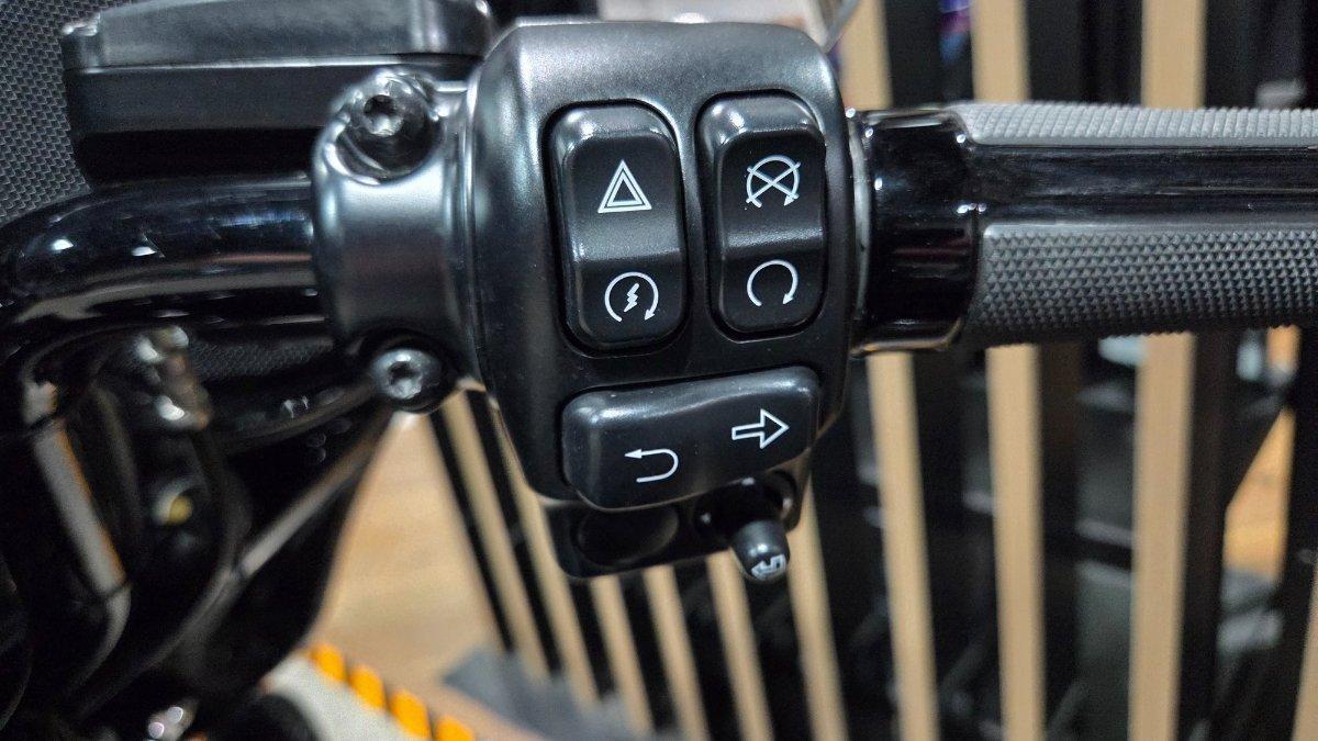 2021 HARLEY-DAVIDSON FLHXS STREET GLIDE SPECIAL 114 CRUISER