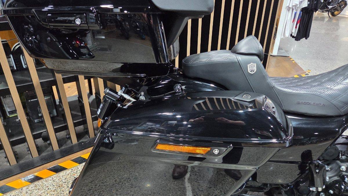 2021 HARLEY-DAVIDSON FLHXS STREET GLIDE SPECIAL 114 CRUISER