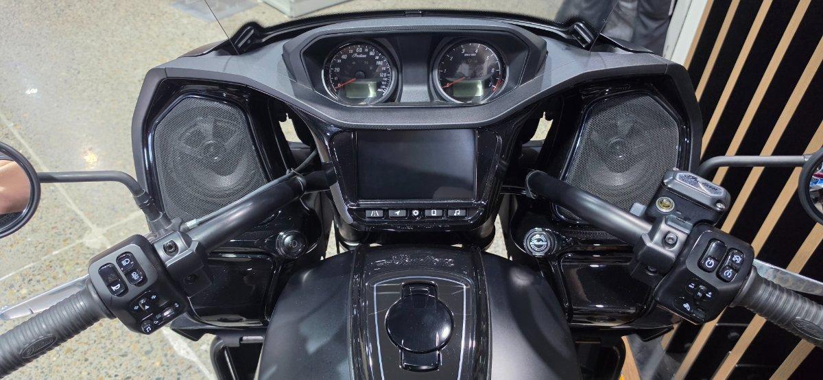 2022 INDIAN PURSUIT LIMITED PREMIUM ROAD