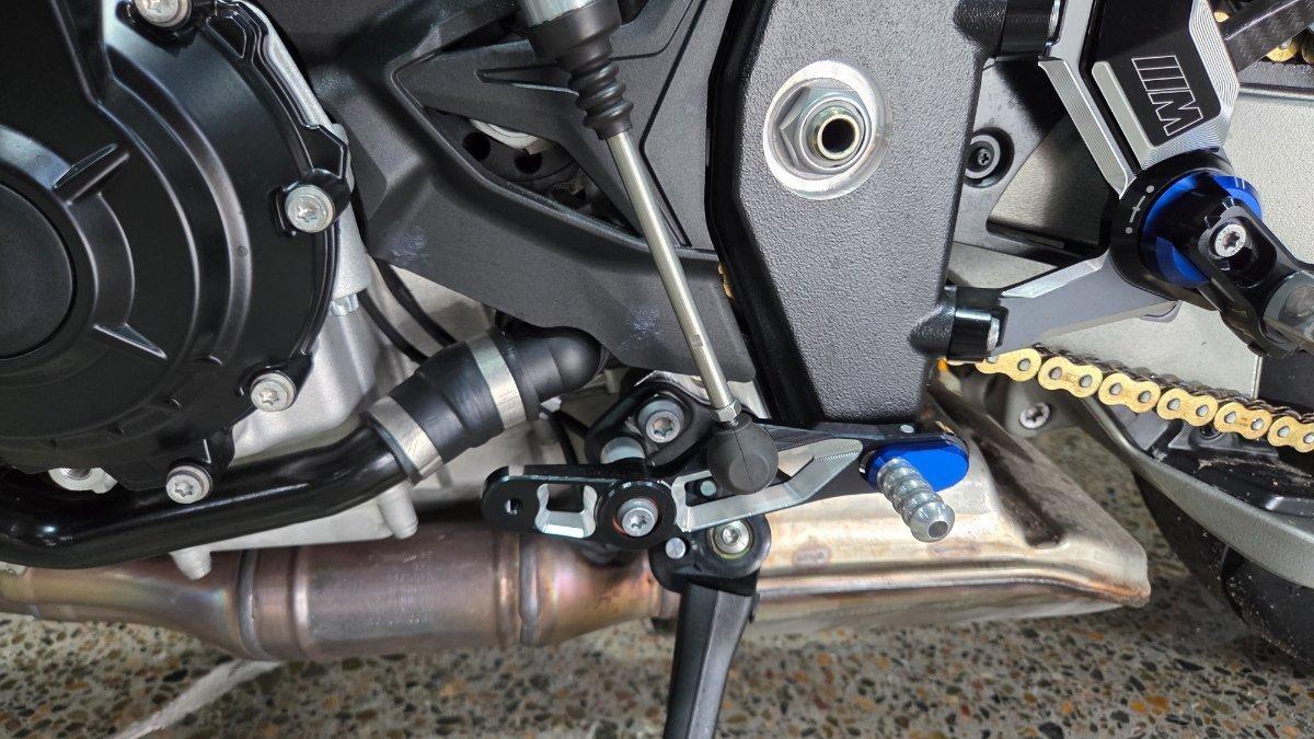 2025 BMW M 1000 R SPORTS