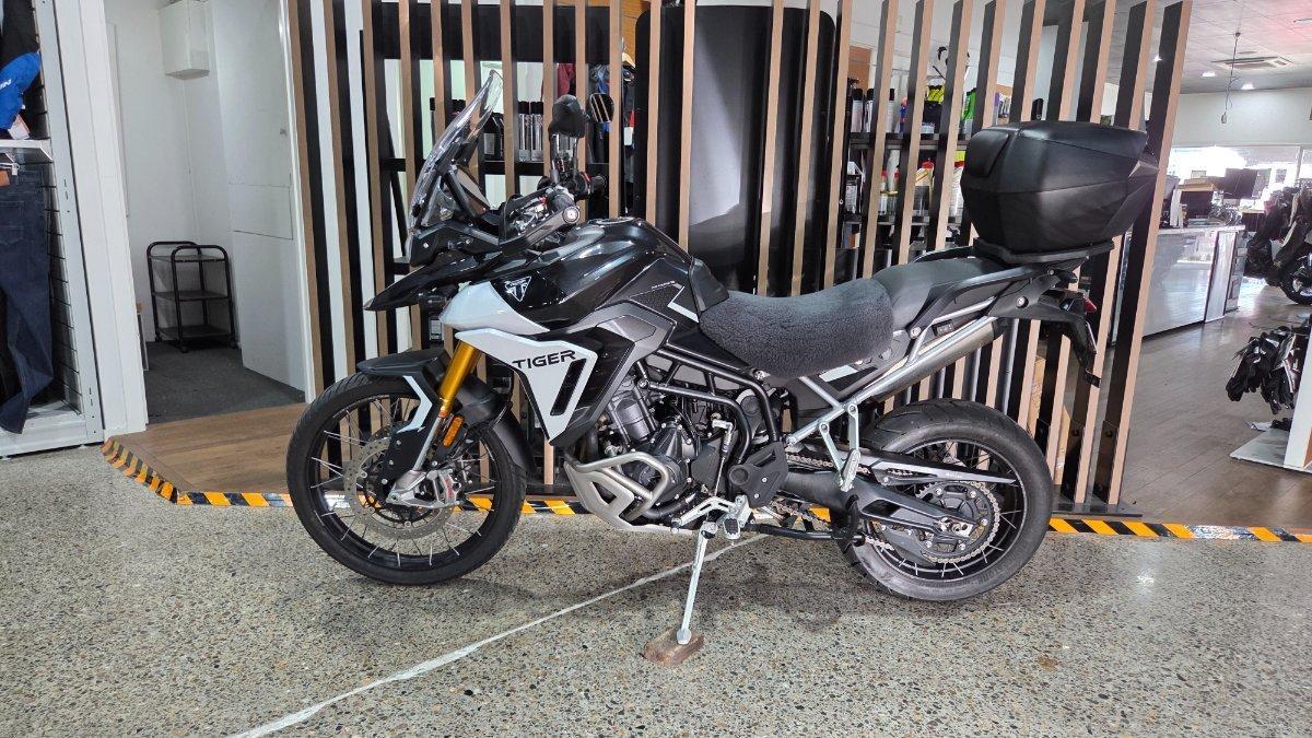 2025 TRIUMPH TIGER 900 RALLY PRO DUAL SPORTS