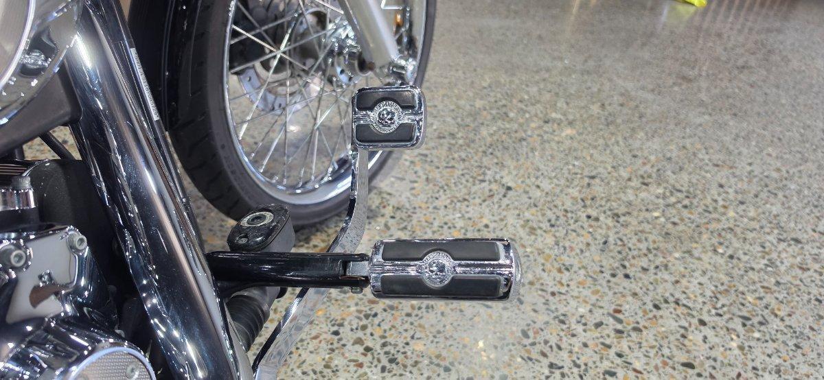 2008 HARLEY-DAVIDSON FXSTC SOFTAIL CUSTOM CRUISER