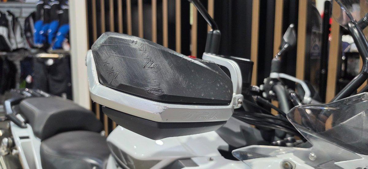 2022 BENELLI TRK 502X (ABS) ROAD