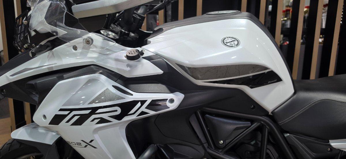 2022 BENELLI TRK 502X (ABS) ROAD