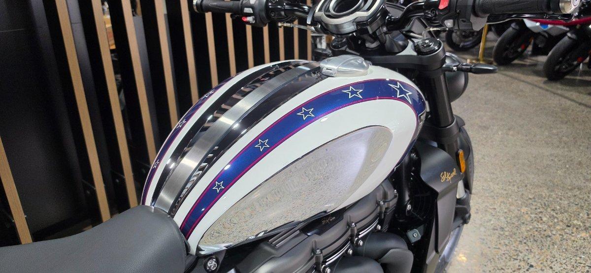 2025 TRIUMPH ROCKET 3 R EVEL KNIEVEL CRUISER