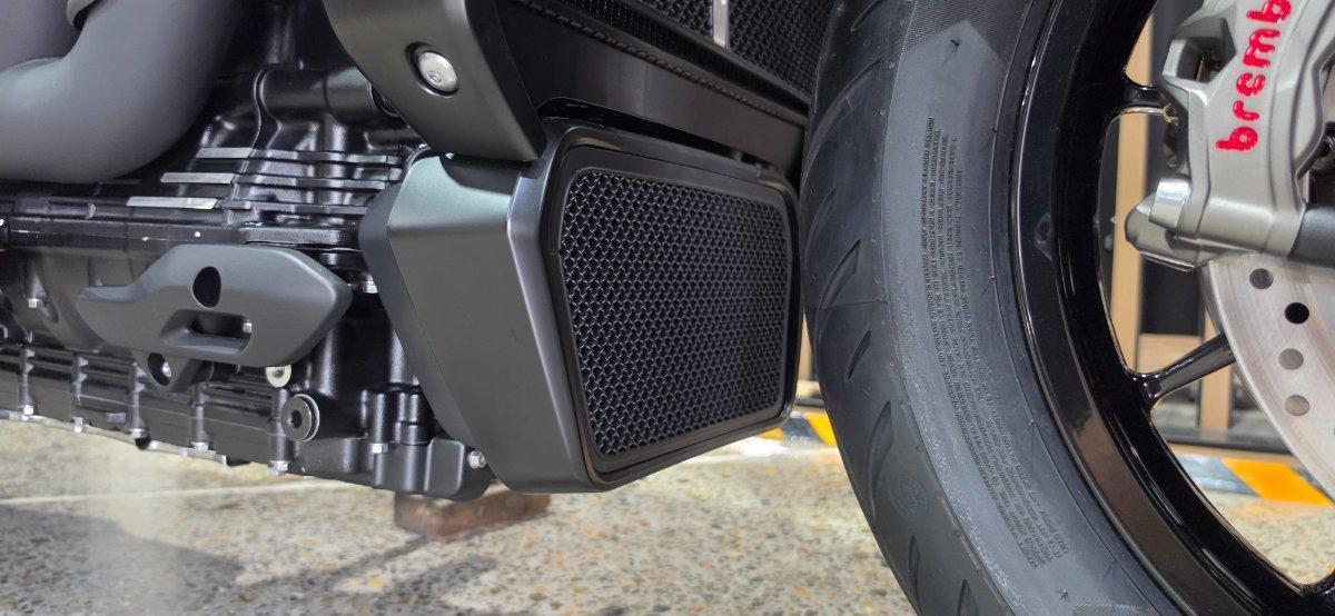 2025 TRIUMPH ROCKET 3 R EVEL KNIEVEL CRUISER