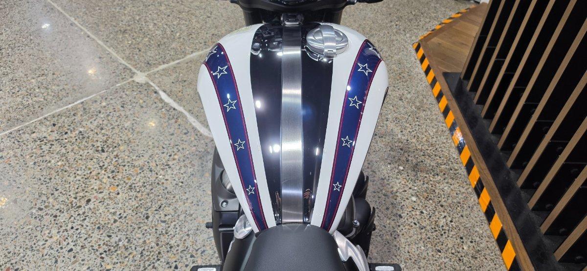 2025 TRIUMPH ROCKET 3 R EVEL KNIEVEL CRUISER