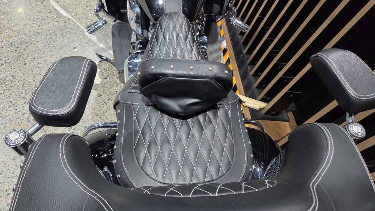 2024 INDIAN ROADMASTER 1890 CLASSIC TOURER
