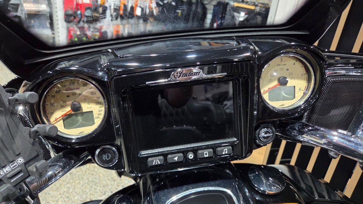 2024 INDIAN ROADMASTER 1890 CLASSIC TOURER