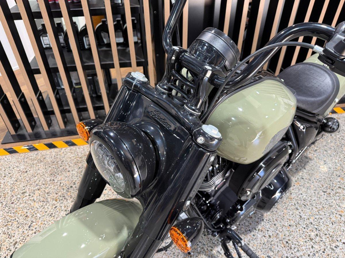 2026 INDIAN CHIEF BOBBER DARK HORSE TOURER