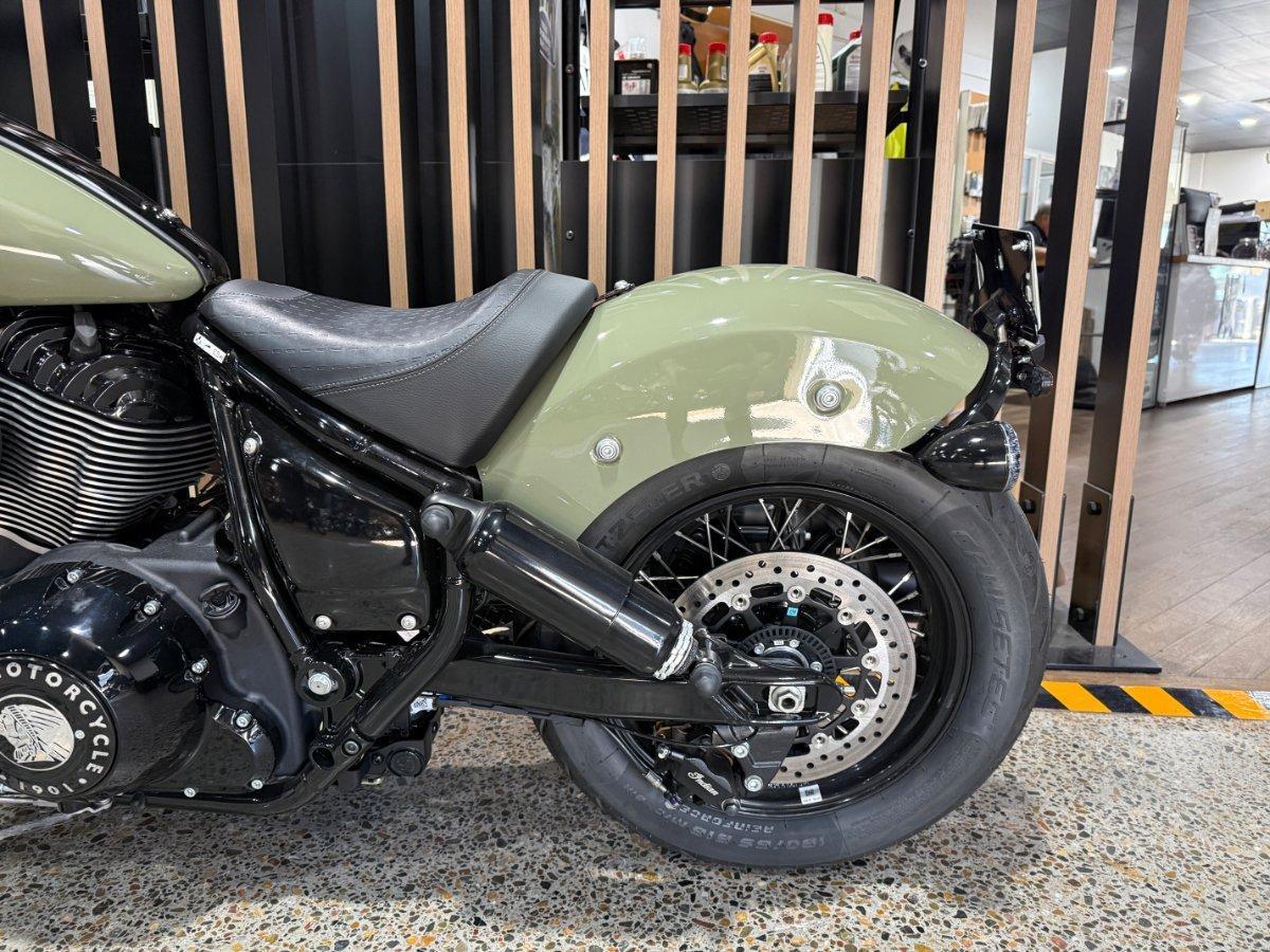 2026 INDIAN CHIEF BOBBER DARK HORSE TOURER
