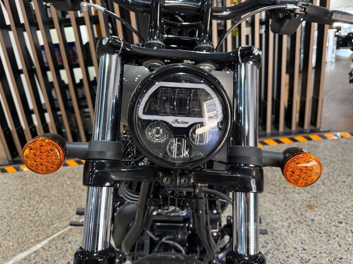 2026 INDIAN CHIEF BOBBER DARK HORSE TOURER