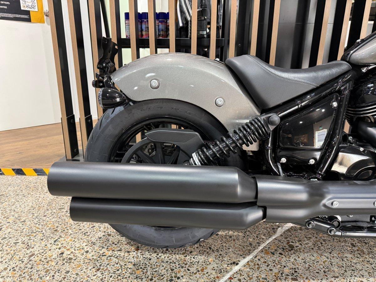2026 INDIAN CHIEF BOBBER DARK HORSE TOURER