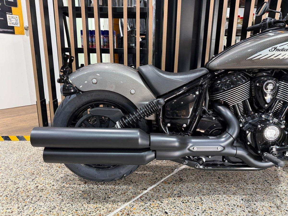 2026 INDIAN CHIEF BOBBER DARK HORSE TOURER