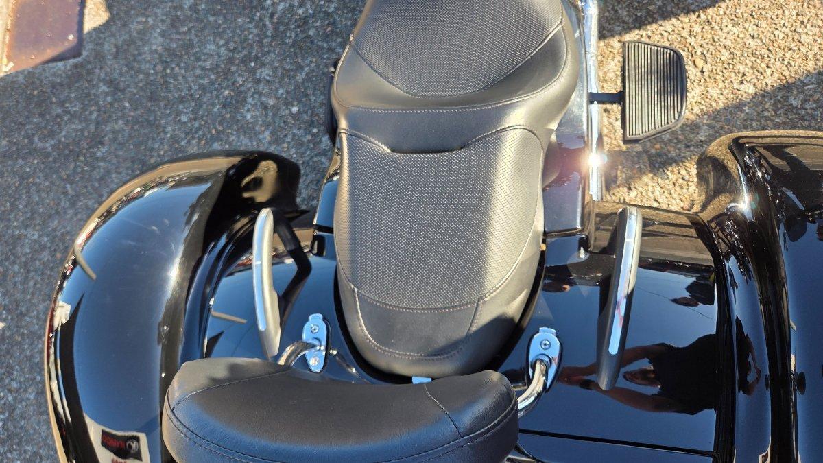 2022 HARLEY-DAVIDSON FLRT FREEWHEELER TRIKE