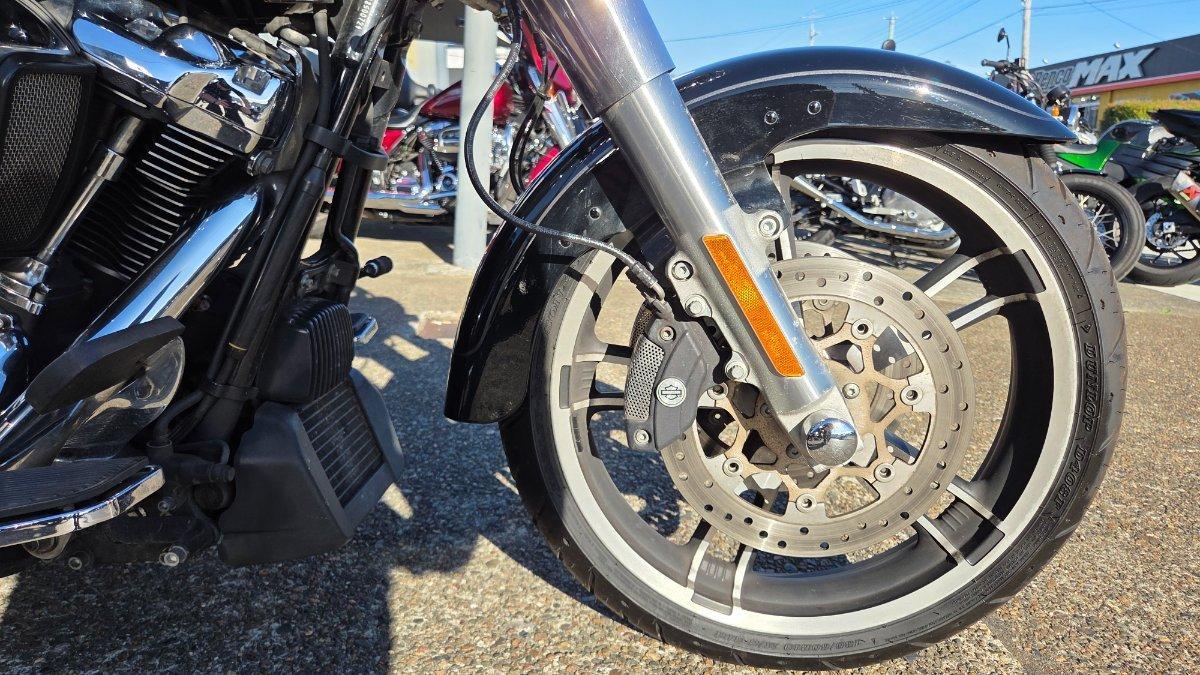 2022 HARLEY-DAVIDSON FLRT FREEWHEELER TRIKE