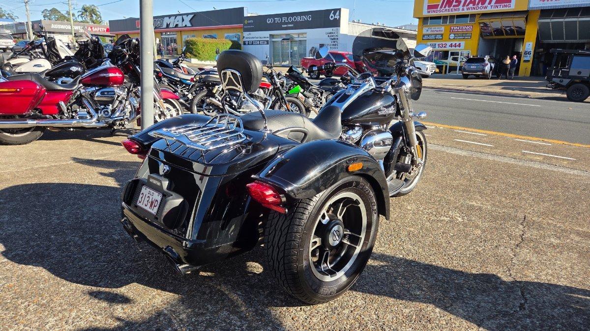 2022 HARLEY-DAVIDSON FLRT FREEWHEELER TRIKE