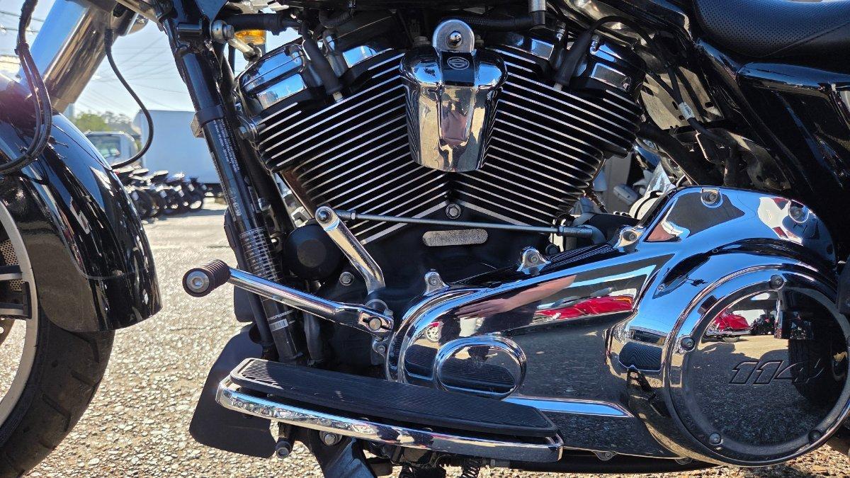 2022 HARLEY-DAVIDSON FLRT FREEWHEELER TRIKE