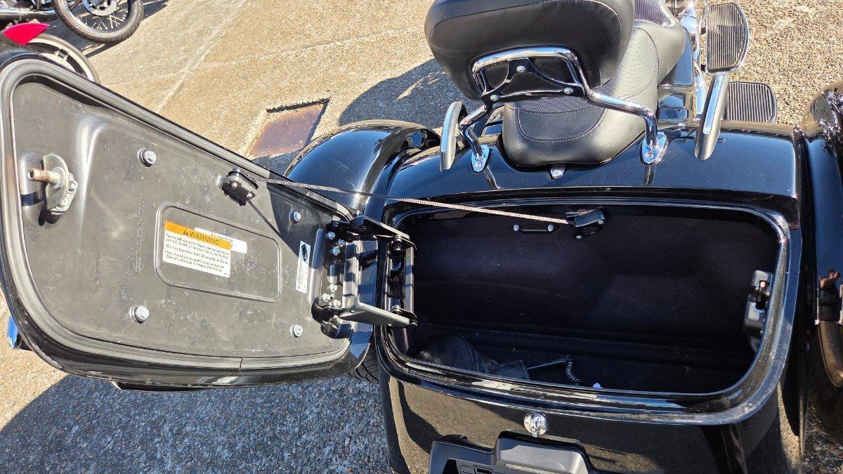 2022 HARLEY-DAVIDSON FLRT FREEWHEELER TRIKE