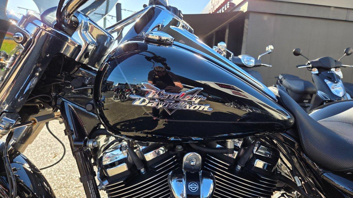2022 HARLEY-DAVIDSON FLRT FREEWHEELER TRIKE