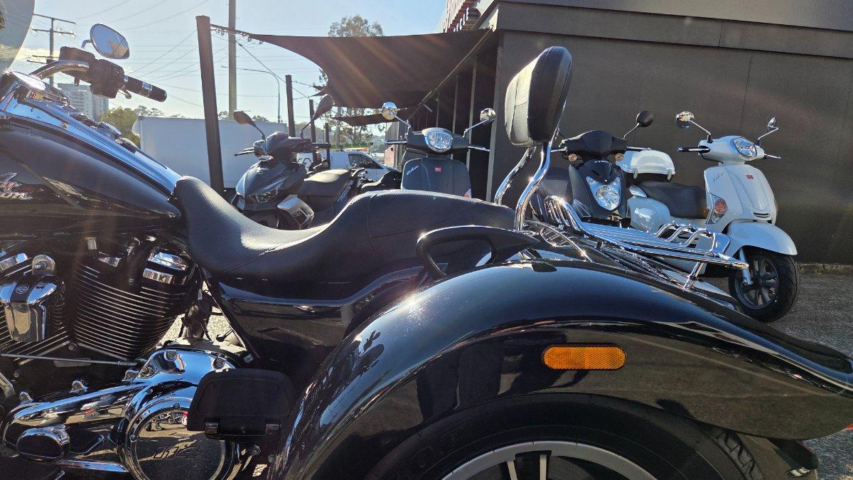 2022 HARLEY-DAVIDSON FLRT FREEWHEELER TRIKE