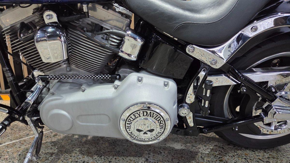 2025 TRIUMPH TRIDENT 660 (LAMS) ROAD