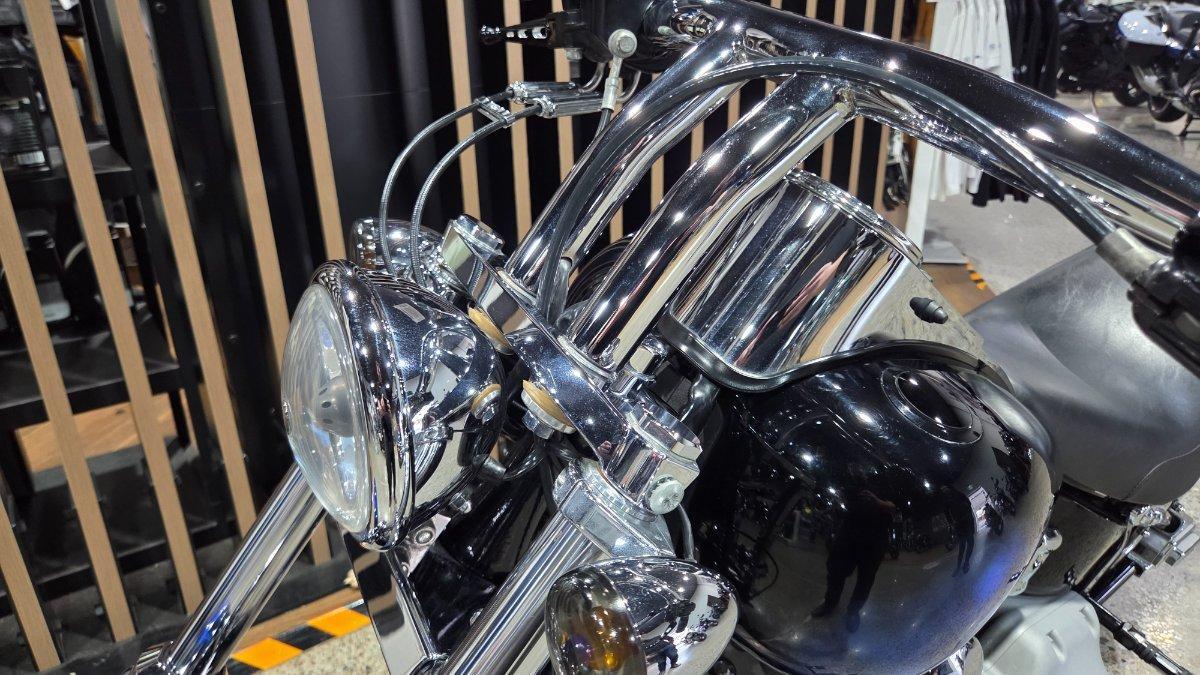 2025 TRIUMPH TRIDENT 660 (LAMS) ROAD