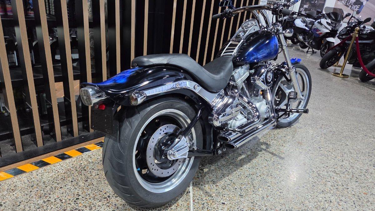 2025 TRIUMPH TRIDENT 660 (LAMS) ROAD