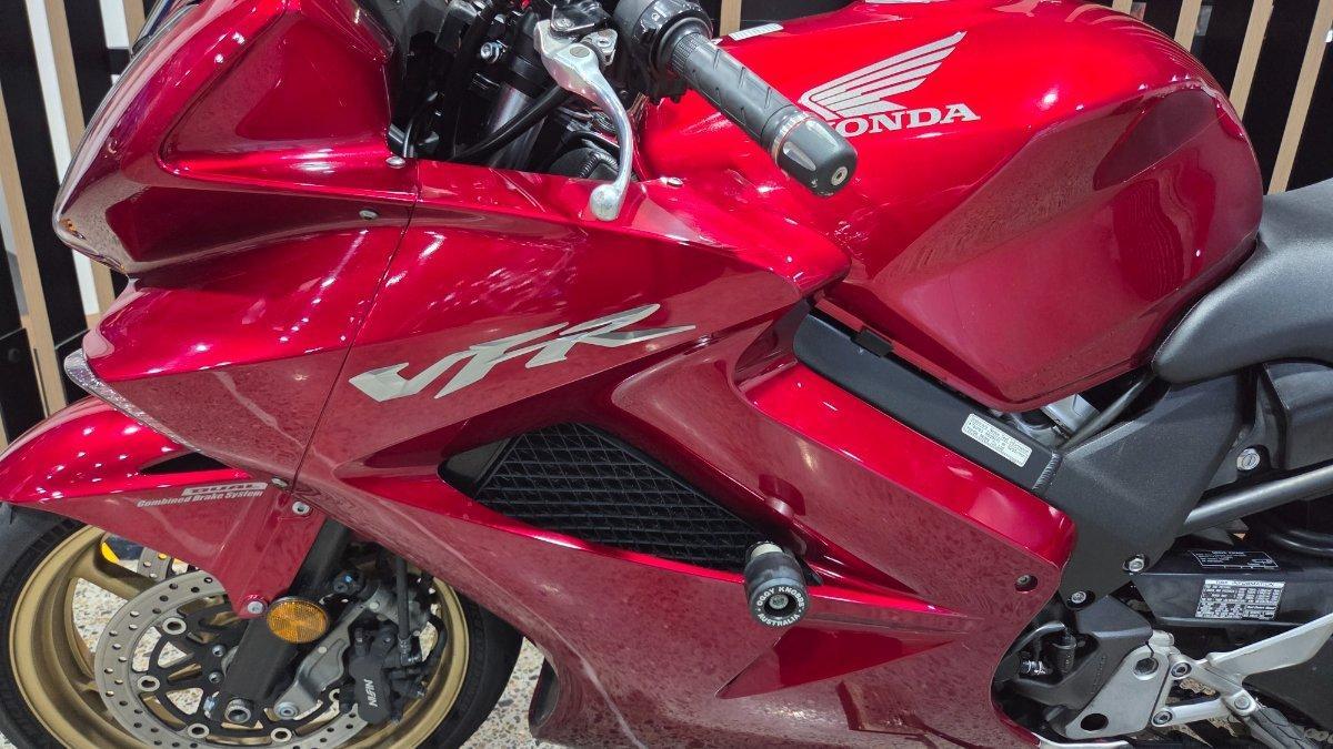 2010 HONDA VFR800F (VFR800Fi) SPORTS