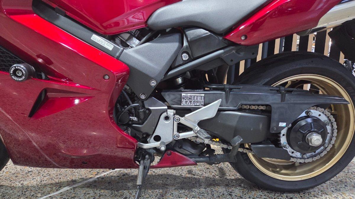 2010 HONDA VFR800F (VFR800Fi) SPORTS