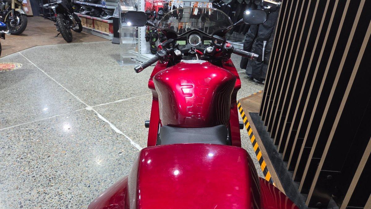 2010 HONDA VFR800F (VFR800Fi) SPORTS