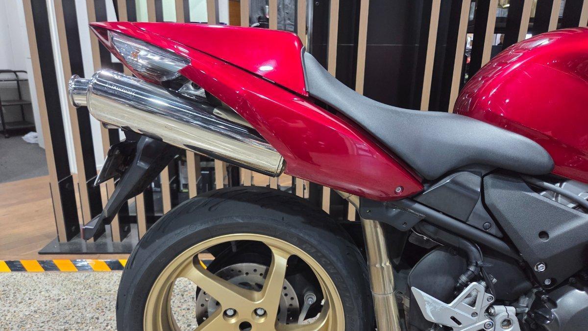 2010 HONDA VFR800F (VFR800Fi) SPORTS