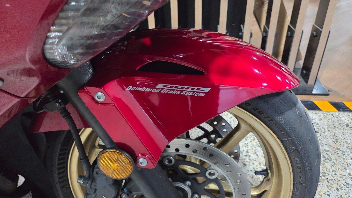 2010 HONDA VFR800F (VFR800Fi) SPORTS