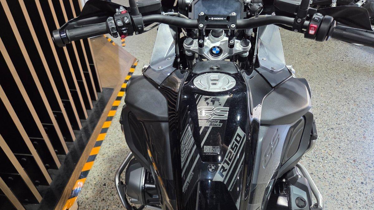 2021 BMW R 1250 GS ADVENTURE TRIPLE BLK DUAL SPORTS