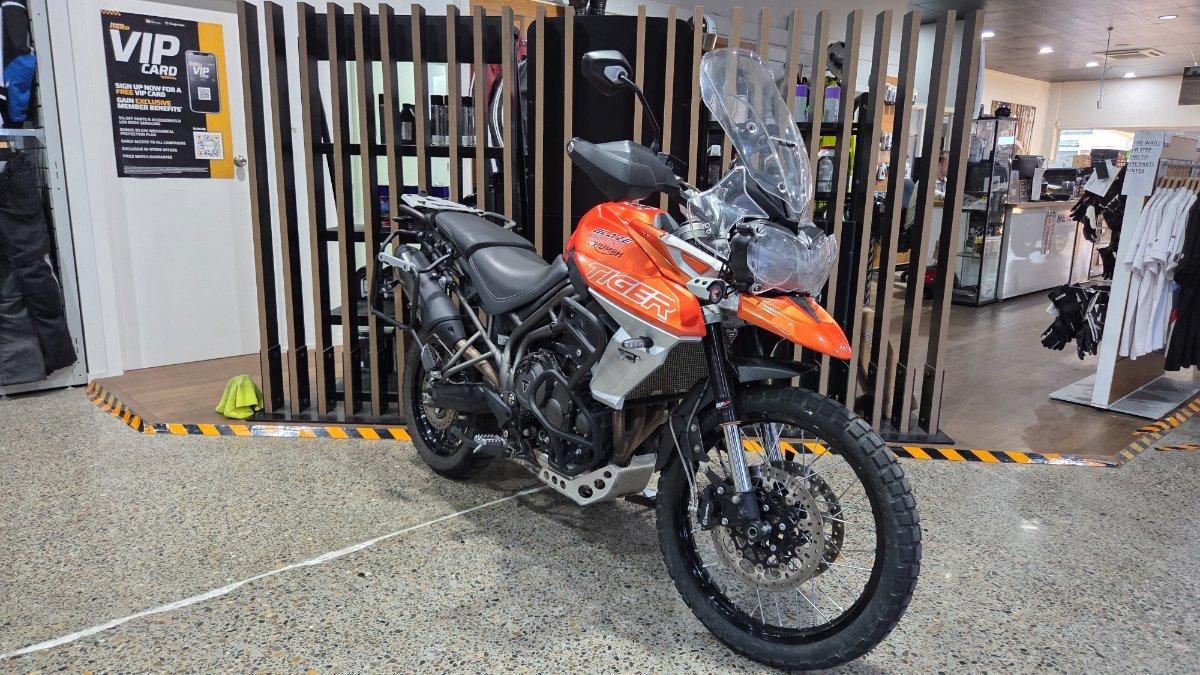 2019 TRIUMPH TIGER 800 XCA DUAL SPORTS