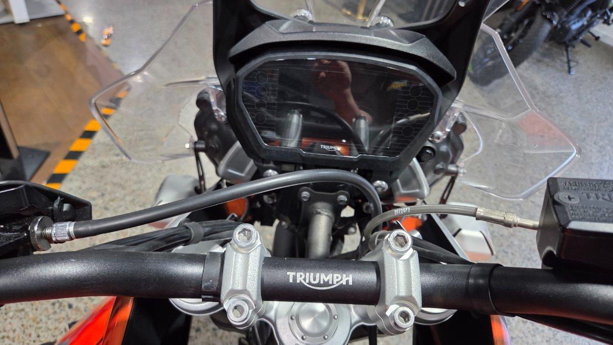 2019 TRIUMPH TIGER 800 XCA DUAL SPORTS