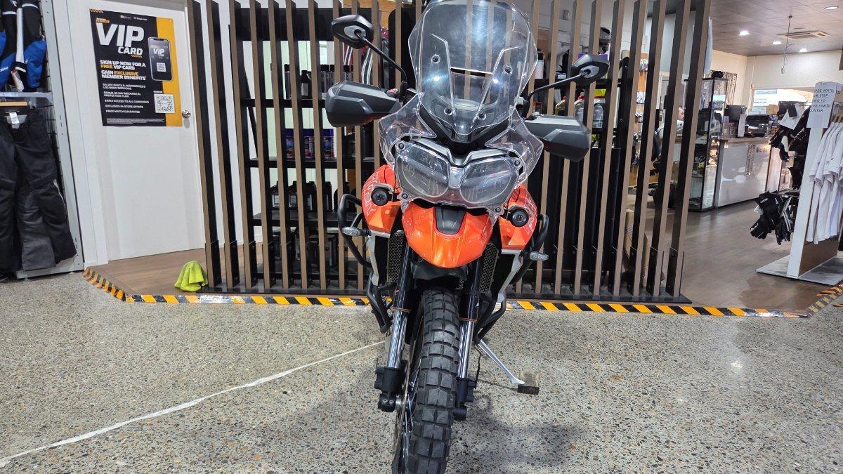 2019 TRIUMPH TIGER 800 XCA DUAL SPORTS