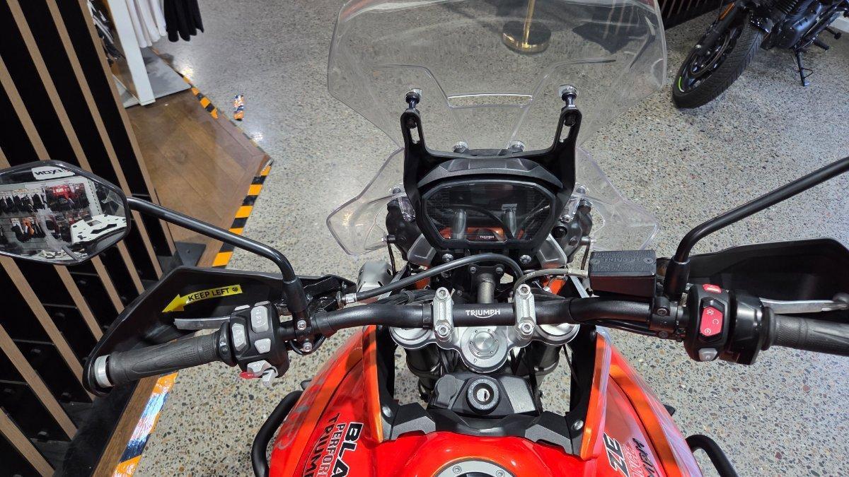 2019 TRIUMPH TIGER 800 XCA DUAL SPORTS