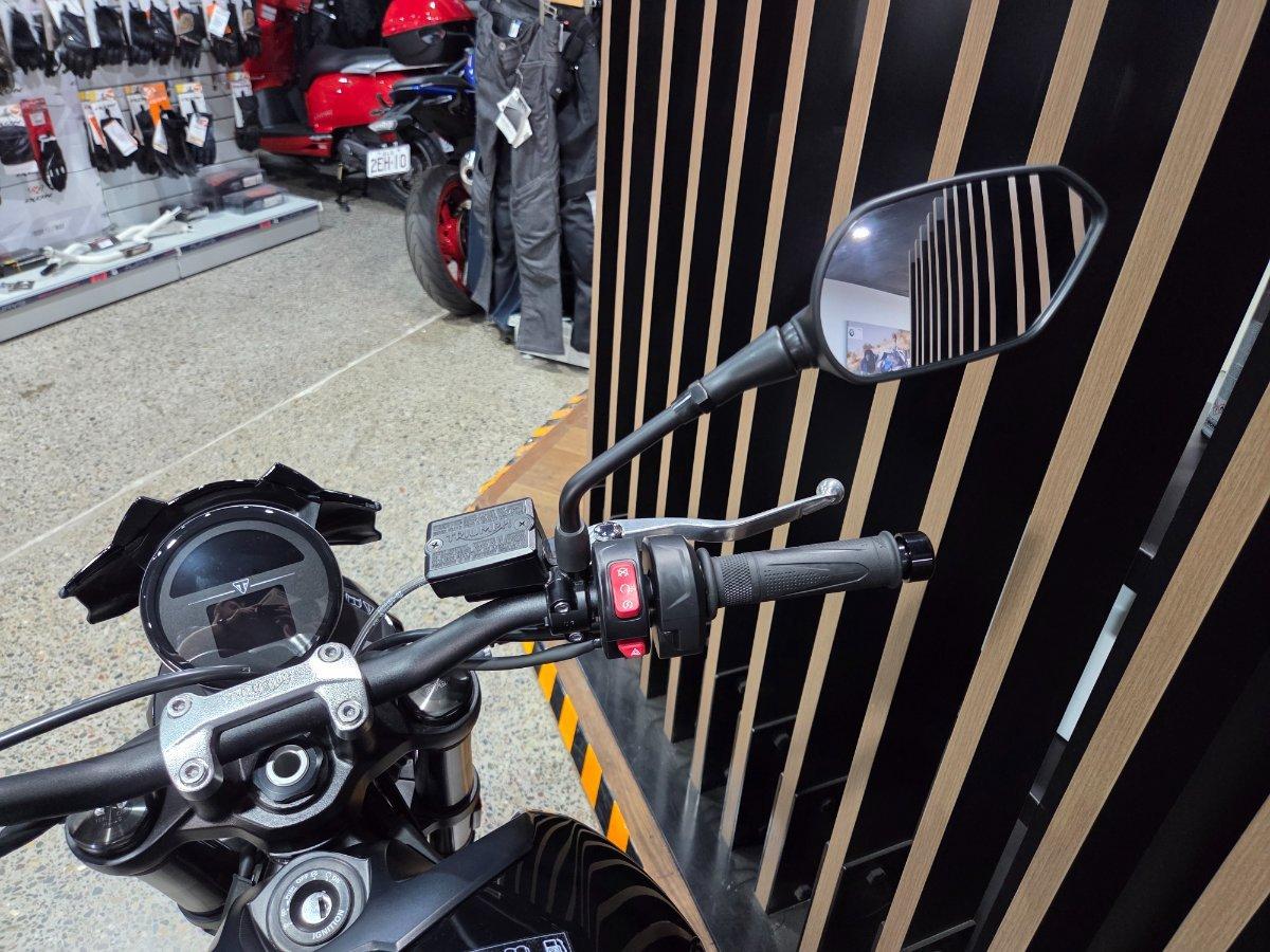 2026 TRIUMPH TRIDENT 800 ROAD