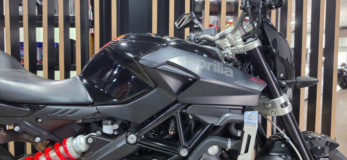 2014 APRILIA SHIVER SPORT SPORTS